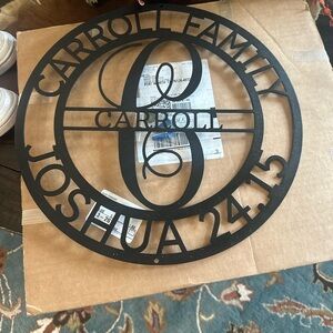 Black Metal Family Name Wall Decor